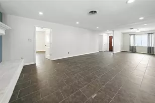 7323 Carew St, Houston, TX 77074 - Photo 5