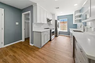 7323 Carew St, Houston, TX 77074 - Photo 7