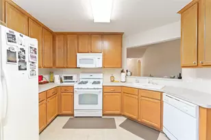 8435 Windy Thicket Ln, Cypress, TX 77433 - Photo 9