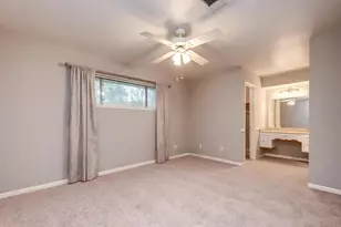 810 Borden St, Sugar Land, TX 77478 - Photo 15