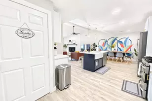 11810 Sagedowne Ln, Houston, TX 77089 - Photo 9