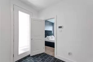 5831 Dolores St, Houston, TX 77057 - Photo 43