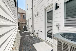 5831 Dolores St, Houston, TX 77057 - Photo 45