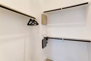 5831 Dolores St, Houston, TX 77057 - Photo 29