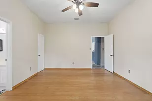 7334 Mundare Ln, Houston, TX 77086 - Photo 17