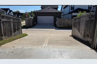 1550 Park Path Drive, Missouri City, TX 77459 - Photo 31