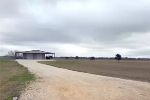 323 Prairie Switch Rd, El Campo, TX 77437 - Photo 7