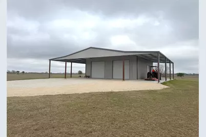 323 Prairie Switch Road, El Campo, TX 77437 - Photo 3