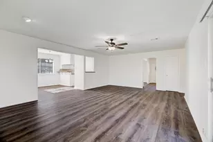 216 Any Way, Lake Jackson, TX 77566 - Photo 9