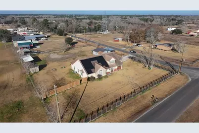 390 County Road 4871, Dayton, TX 77535 - Photo 3
