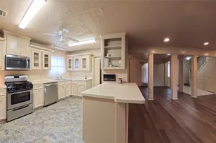 7711 Kleingreen Ln, Spring, TX 77379 - Photo 3