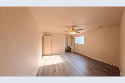 7711 Kleingreen Lane, Spring, TX 77379 - Photo 9