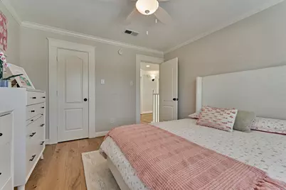 19 Pipers Meadow Street, The Woodlands, TX 77382 - Photo 31