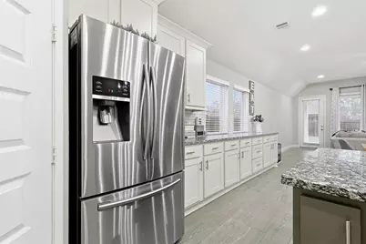 12606 Woodbourne Forest Drive, Humble, TX 77346 - Photo 7