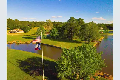 155 Wildwood Lake Drive N, Huntsville, TX 77340 - Photo 33