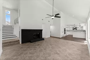 1678 Beaconshire Rd, Houston, TX 77077 - Photo 9