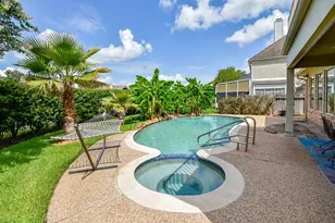 1006 Pointe Loma Dr, Sugar Land, TX 77479 - Photo 43