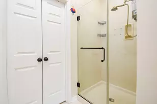 1006 Pointe Loma Dr, Sugar Land, TX 77479 - Photo 21