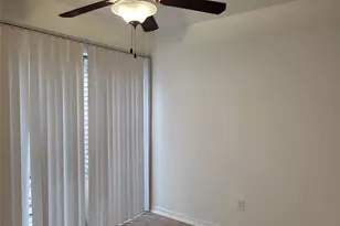 13839 Walnut Hollow Ln, Houston, TX 77082 - Photo 15