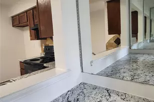 13839 Walnut Hollow Ln, Houston, TX 77082 - Photo 7