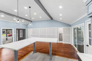 5402 Libbey Ln, Houston, TX 77092 - Photo 13