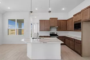 12146 Barkley Cv Dr, Texas City, TX 77591 - Photo 7