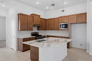 12146 Barkley Cv Dr, Texas City, TX 77591 - Photo 5