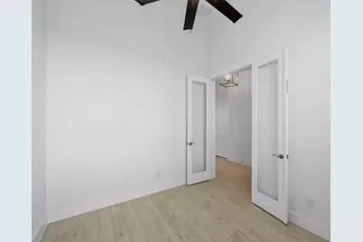 12146 Barkley Cove Drive, Texas City, TX 77591 - Photo 13