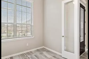 12146 Barkley Oak Dr, Texas City, TX 77591 - Photo 3