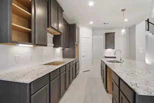 3202 Elm Bough Ct, Conroe, TX 77301 - Photo 3