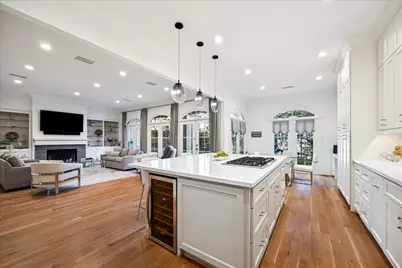 5706 Indian Bluff, Houston, TX 77057 - Photo 3