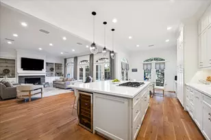 5706 Indian Bluff, Houston, TX 77057 - Photo 3