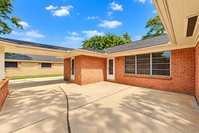 2016 San Jacinto Drive, Pasadena, TX 77502 - Photo 9