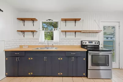 11757 Calvary Road, Willis, TX 77318 - Photo 9