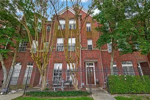 1317 Oneil St, Houston, TX 77019 - Photo 1