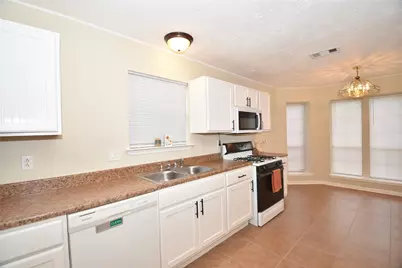 2007 Powder Mist Lane, Katy, TX 77449 - Photo 5