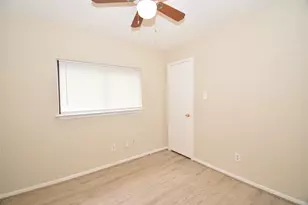2007 Powder Mist Ln, Katy, TX 77449 - Photo 9