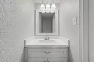 1719 Eastvale Dr, Spring, TX 77386 - Photo 25