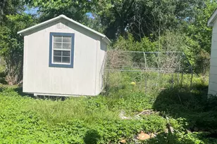 15627 S Brentwood St, Channelview, TX 77530 - Photo 27