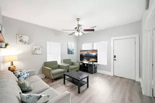 204 W Murrill St, Baytown, TX 77520 - Photo 11