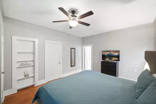 204 W Murrill St, Baytown, TX 77520 - Photo 15