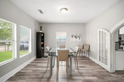 204 W Murrill Street, Baytown, TX 77520 - Photo 13