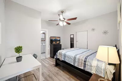 204 W Murrill Street, Baytown, TX 77520 - Photo 21