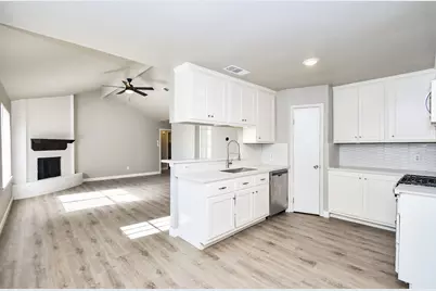 6911 Winding Trace Drive, Houston, TX 77086 - Photo 9