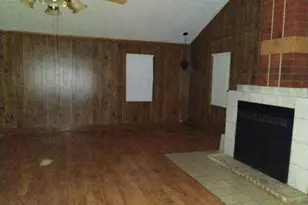 389 Rockdale, Livingston, TX 77351 - Photo 17