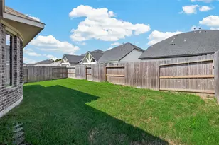 311 Violet Crown Ln, New Caney, TX 77357 - Photo 29