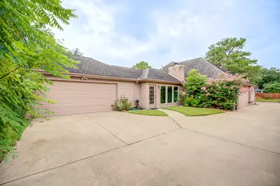 2923 Cane Field Drive, Sugar Land, TX 77479 - Photo 49