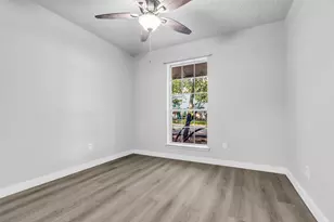 11829 S Red Cedar Cir, The Woodlands, TX 77380 - Photo 31