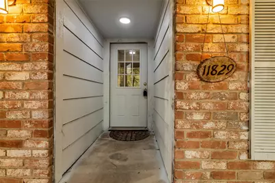 11829 S Red Cedar Circle, The Woodlands, TX 77380 - Photo 5