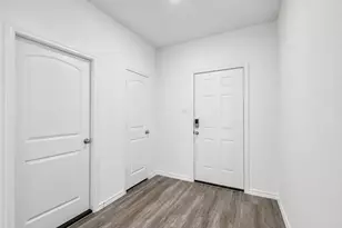 11936 Summer Oak Trl, Willis, TX 77318 - Photo 7